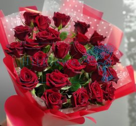 Букет роз Рубиновые розы